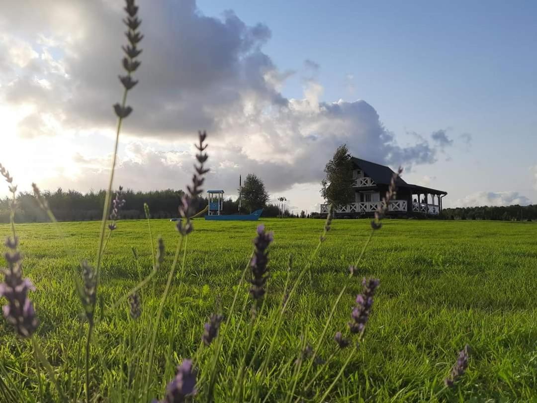 Domek Lawendowe Wzgorze Na Wylacznosc Z Jacuzzi I Klimatyzacja Mielenko Exteriör bild